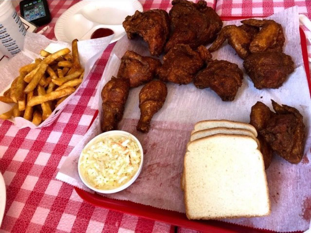 バーミンガムのフライドチキン専門店Gus’s World Famous Fried Chicken（ガス フライドチキン）