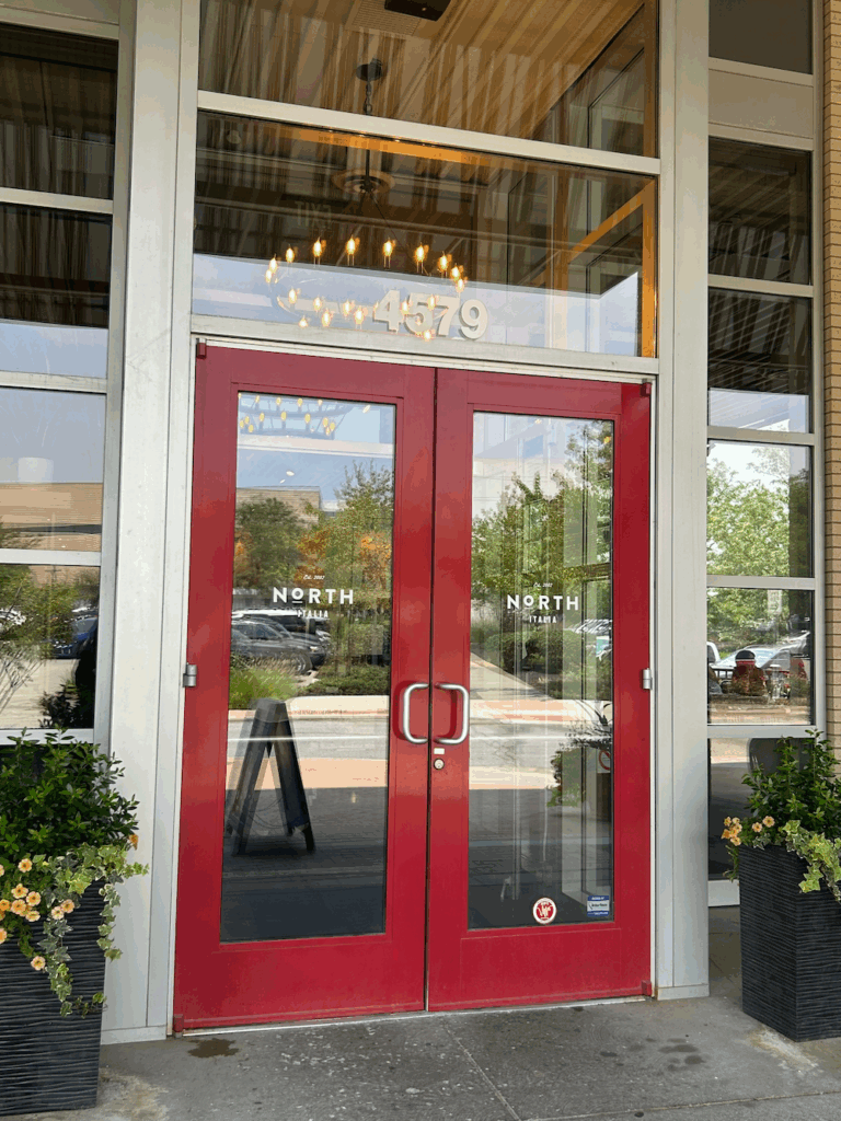 カンザス州リーウッドのお洒落で人気のイタリアン