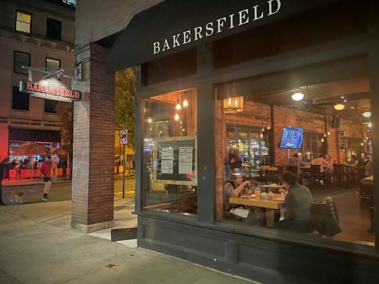 オハイオ州コロンバス、ダブリンのメキシコ料理『BAKERSFIELD』